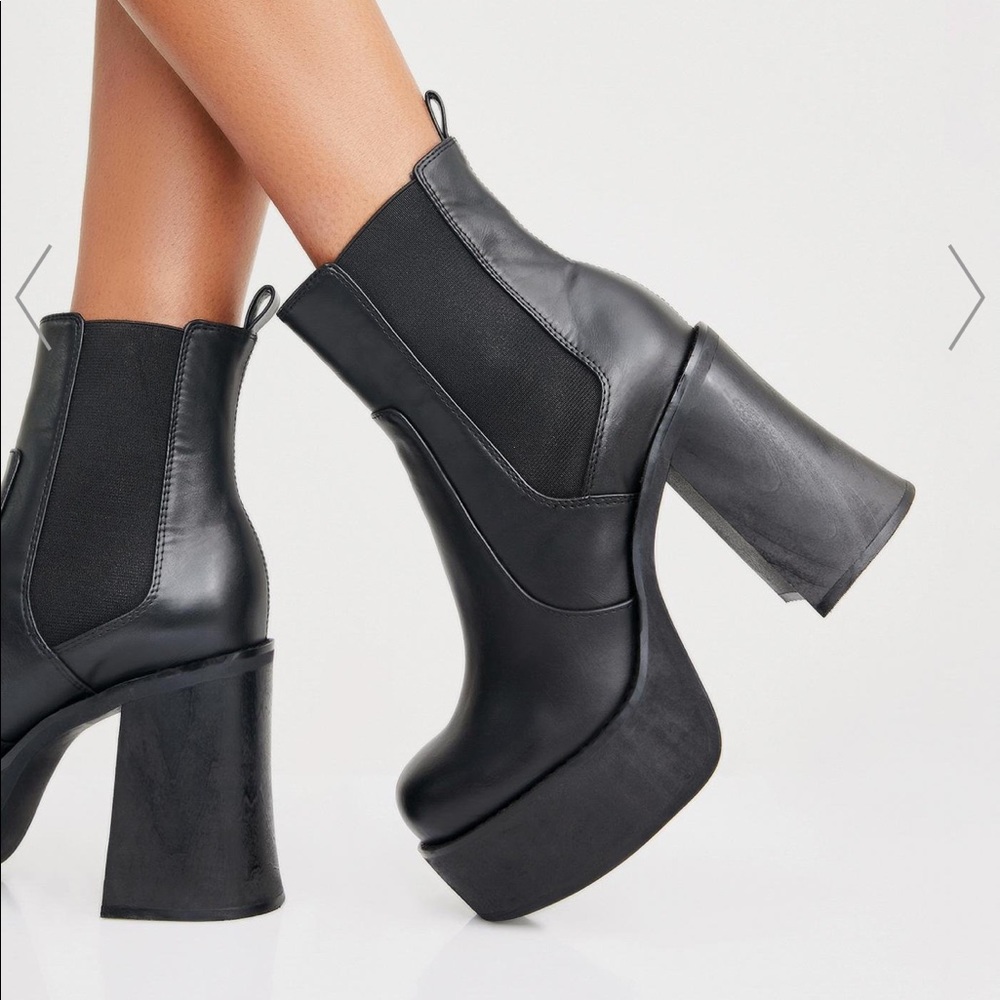 BRAND NEW boots!